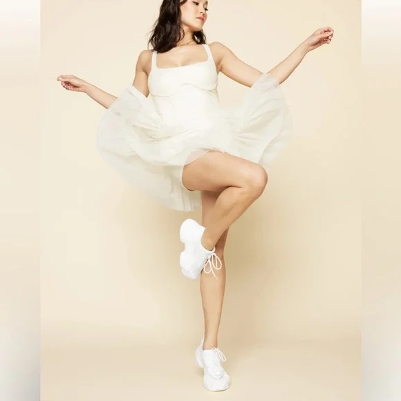 POPFLEX Corset Pirouette Dress - Cream Athletic Dress Size XS - Picture 6 of 8